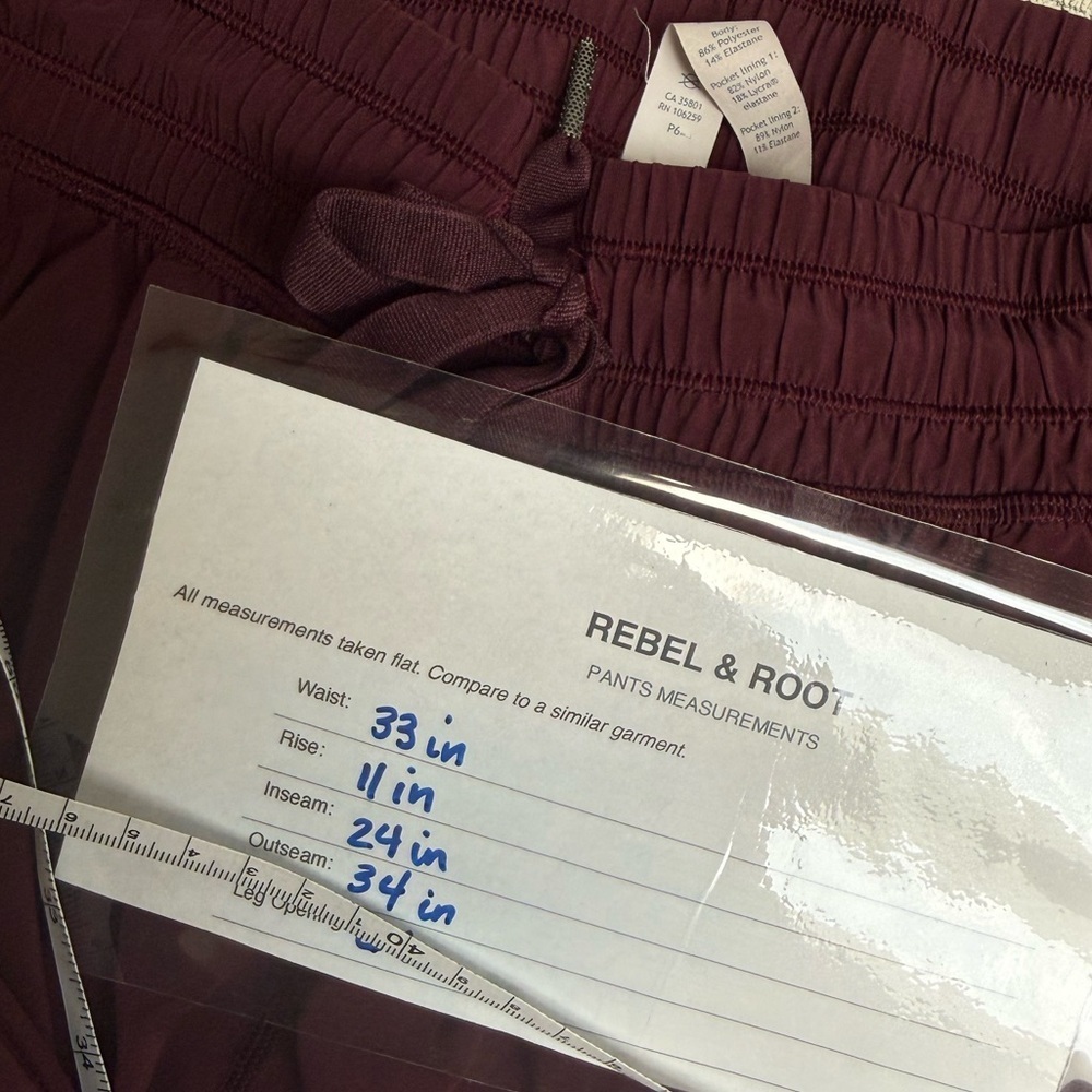 Lululemon Burgundy Wine Light Weight Tapered Jogger Pants Size M /Size 10 - Picture 8 of 8
